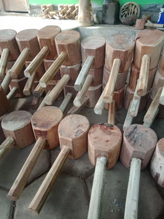Types of Tools for Wood Carving